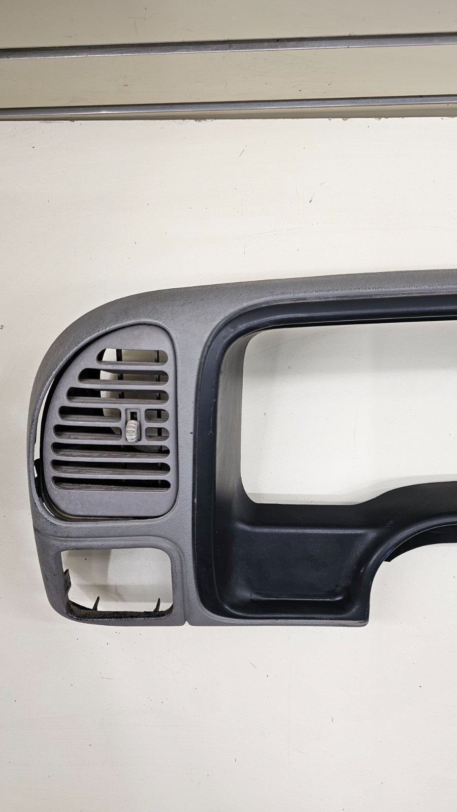 🔥95-99 CHEVY GMC TRUCK SILVERADO CK Instrument Cluster Dash Bezel Gray/Black C3