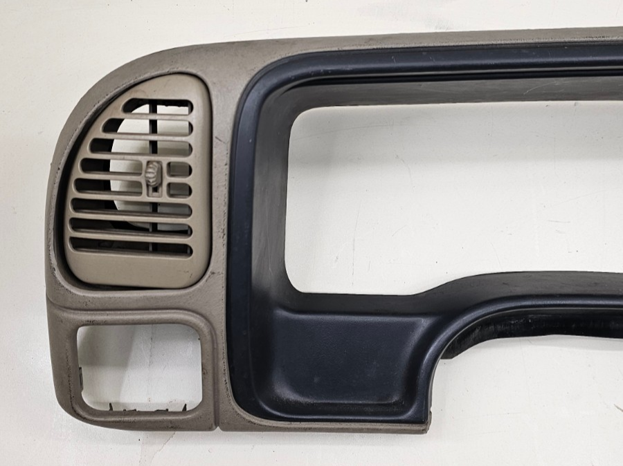 🔥95-99 Chevy GMC C/K Instrument Cluster Speedometer Dash Bezel BLACK/TAN C3
