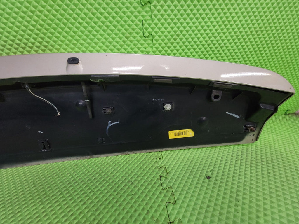 11-20 Dodge Grand Caravan Rear Upper Hatch Spoiler Wing Mount Break Light SILVER