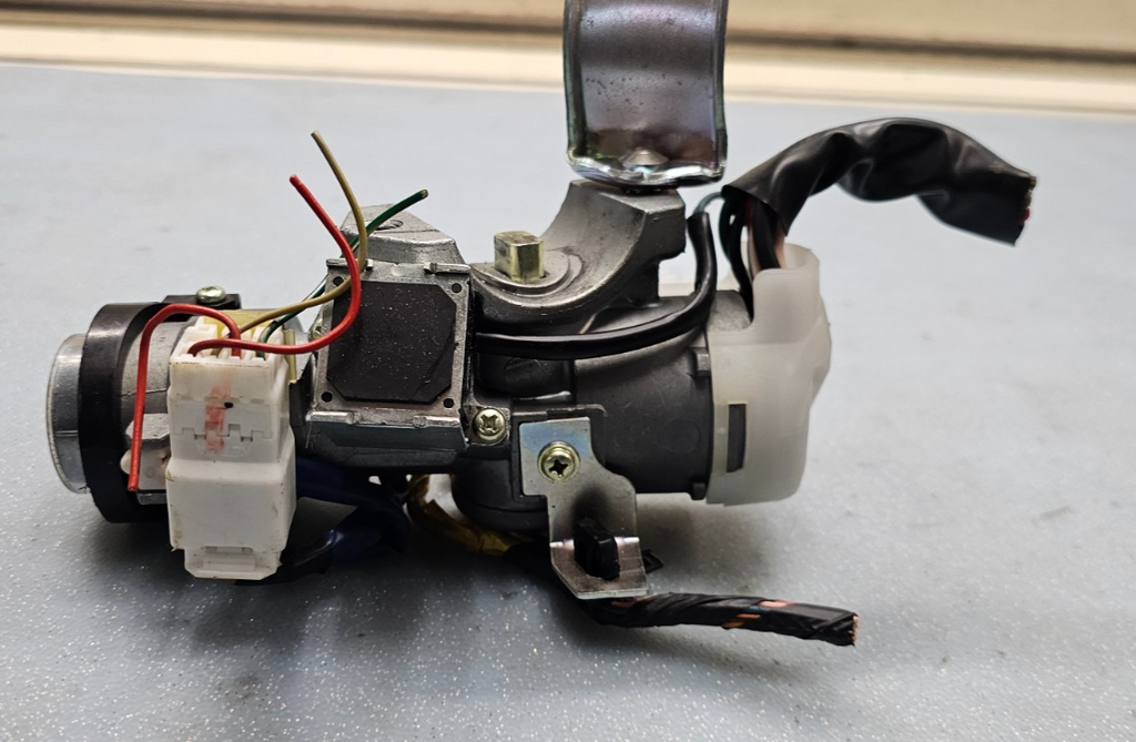 🔥09-12 Hyundai Elantra Automatic Touring Wagon Ignition Switch Cylinder OEM