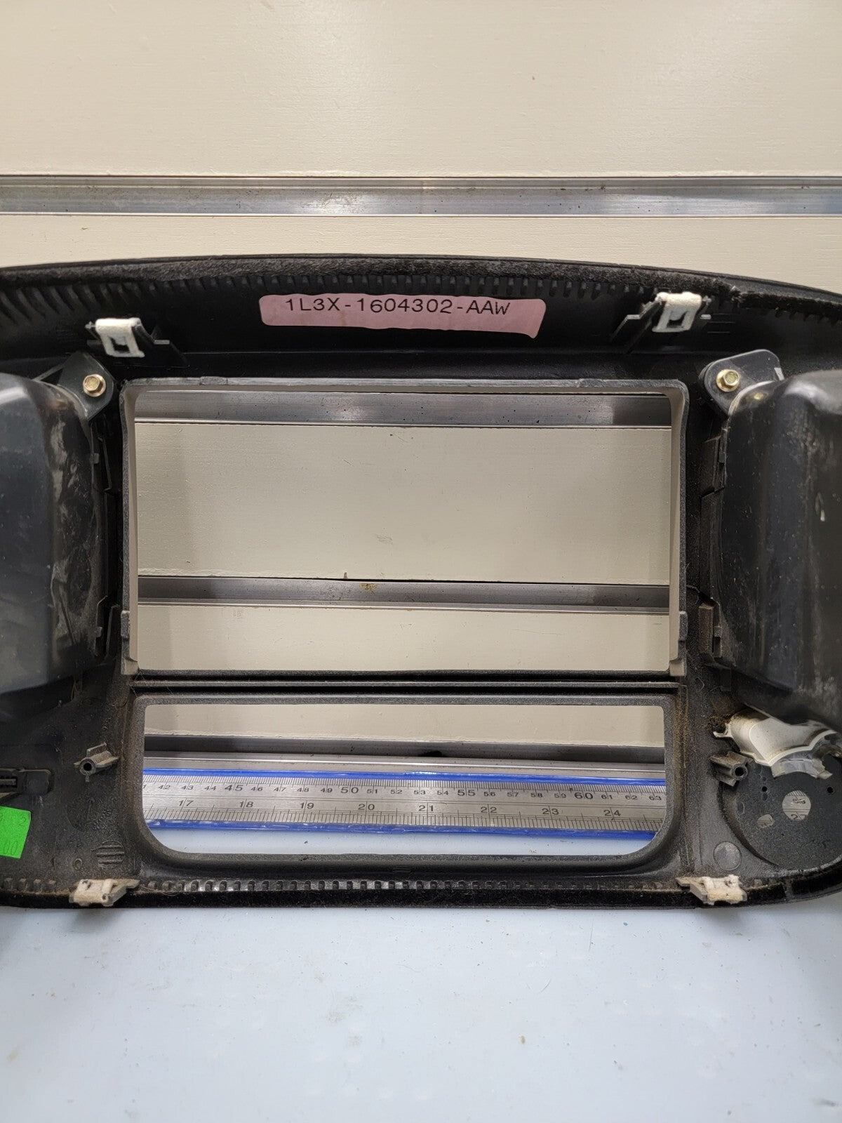 🔥97-03 Ford F150 Center Dash Radio Climate Trim BEZEL Panel AIRBG Line TAN