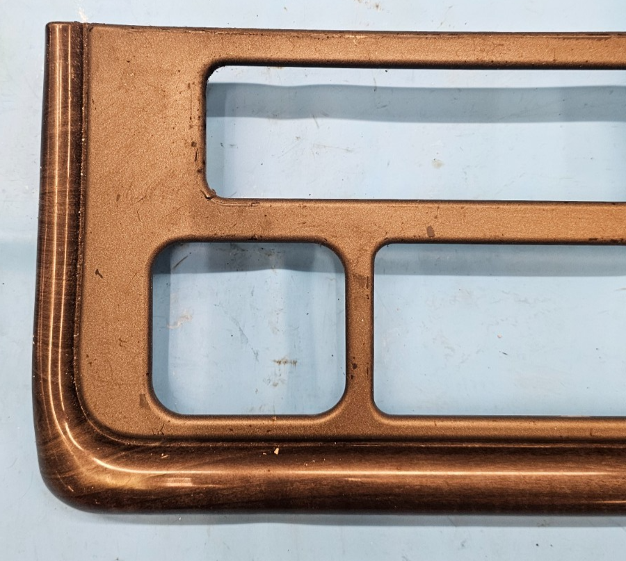 🔥01-02 GMC Sierra Yukon Denali Center Console Front Trim Dash Bezel Wood/Silver