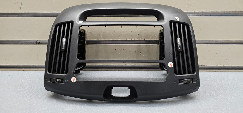 🔥07-10 Elantra Dash FM Radio Display Stereo Bezel Trim Instrument Panel Black