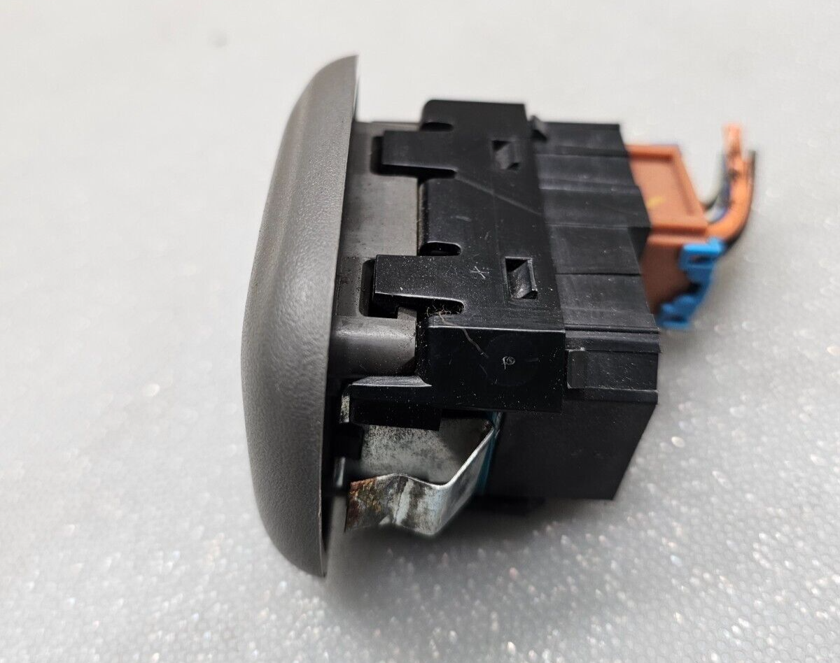 🔥02-05 CHEVY TRAILBLAZER REAR RIGHT SIDE POWER WINDOW SWITCH dark gray WS6