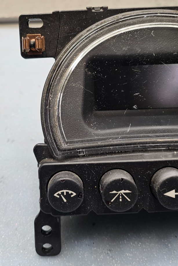🔥04-08 PONTIAC GRAND PRIX 5 Button Info Display Screen Center Dash Bezel Switch