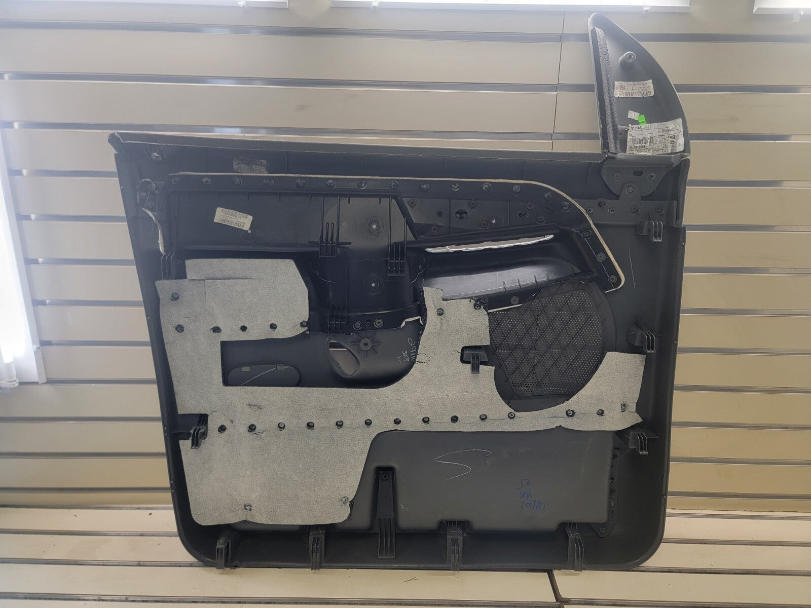 🔥2006-2008 Dodge RAM interior  Door Panel Front right passenger GRAY auto D12