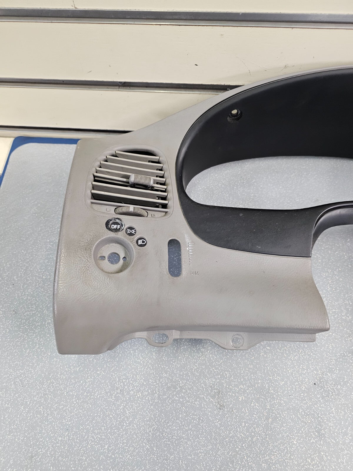 95-06 Ford RANGER EXPLORER Instrument Cluster Dash BEZEL Speedo Trim GRAY C15