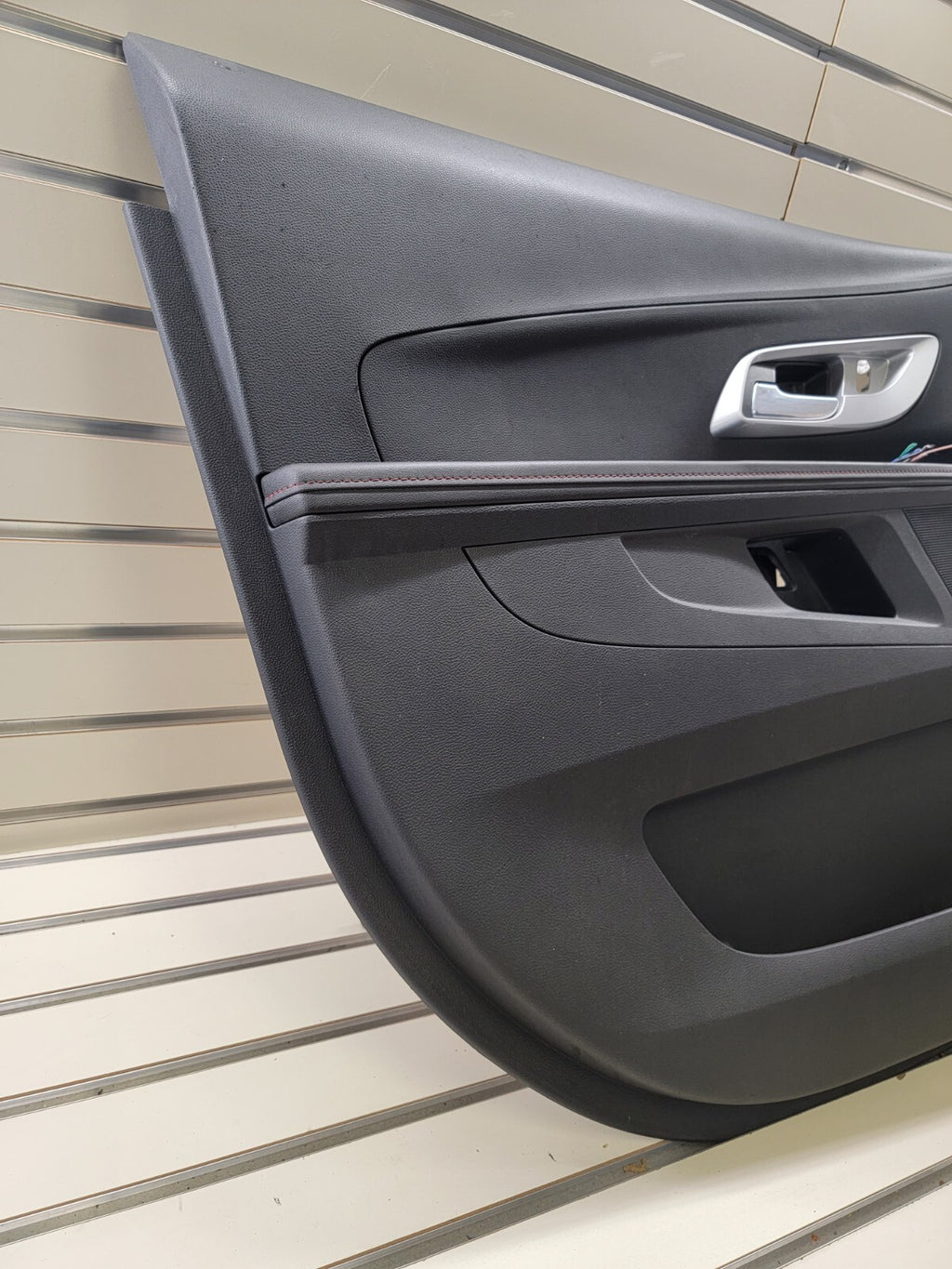 🔥2010 - 2016 CHEVROLET EQUINOX FRONT DOOR PANEL left driver Dark gray