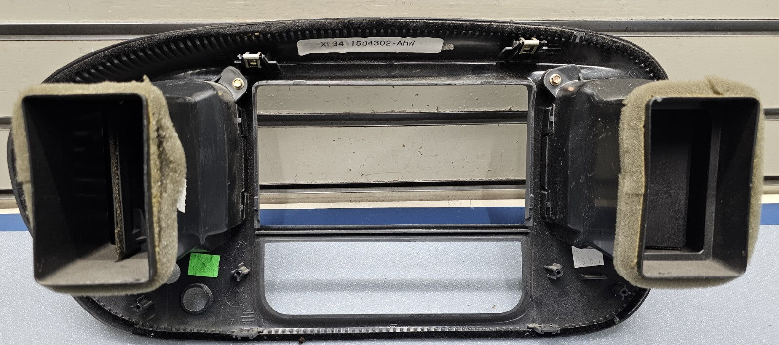 🔥1997-2003 Ford F150 Front Center Dash Radio BEZEL Trim Panel Dark Gray B1