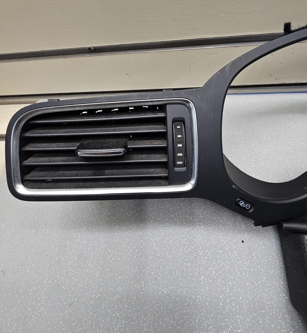 🔥11-14 Volkswagen Jetta Speedometer Instrument Cluster Dash Bezel Air Vent Trim