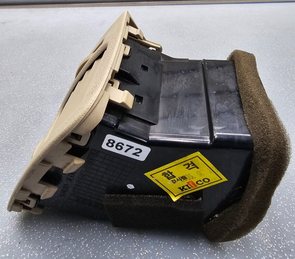 06-11 Hyundai Azera Dash Left Driver Air Vent Heater Filter Conditioner Tan OEM