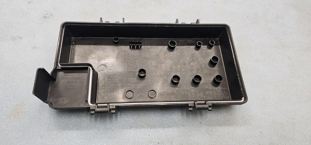 🔥11-14 Ram C/V Grand Caravan Fuse Relay Box Battery Cover Lid Junction Power 