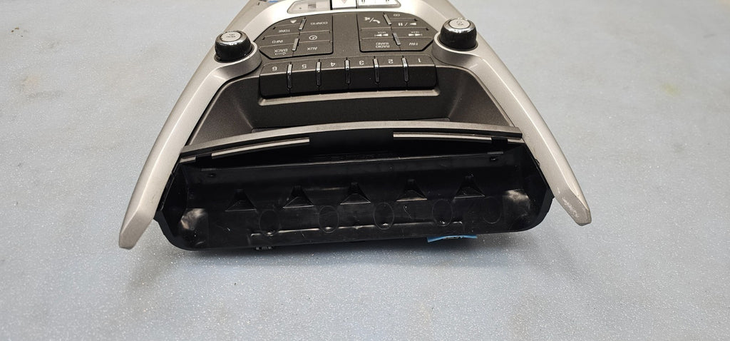 10-11 Equinox Terrain AM FM Radio Stereo Climate Control Trim Panel Bezel SILVER