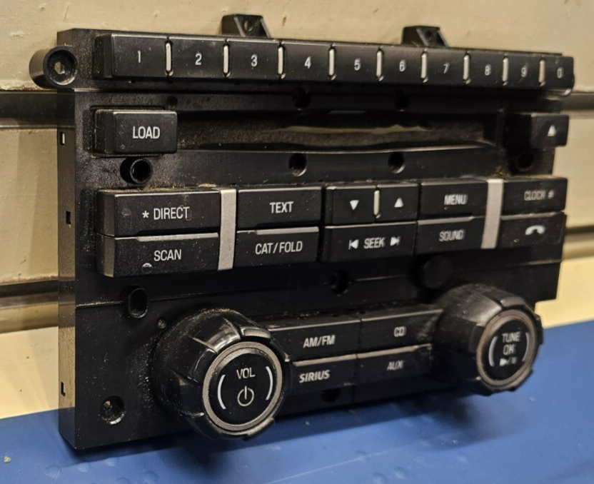🔥09-10 Ford F150 Dash AM FM Audio Radio CD Player Control Panel Stereo Assembly