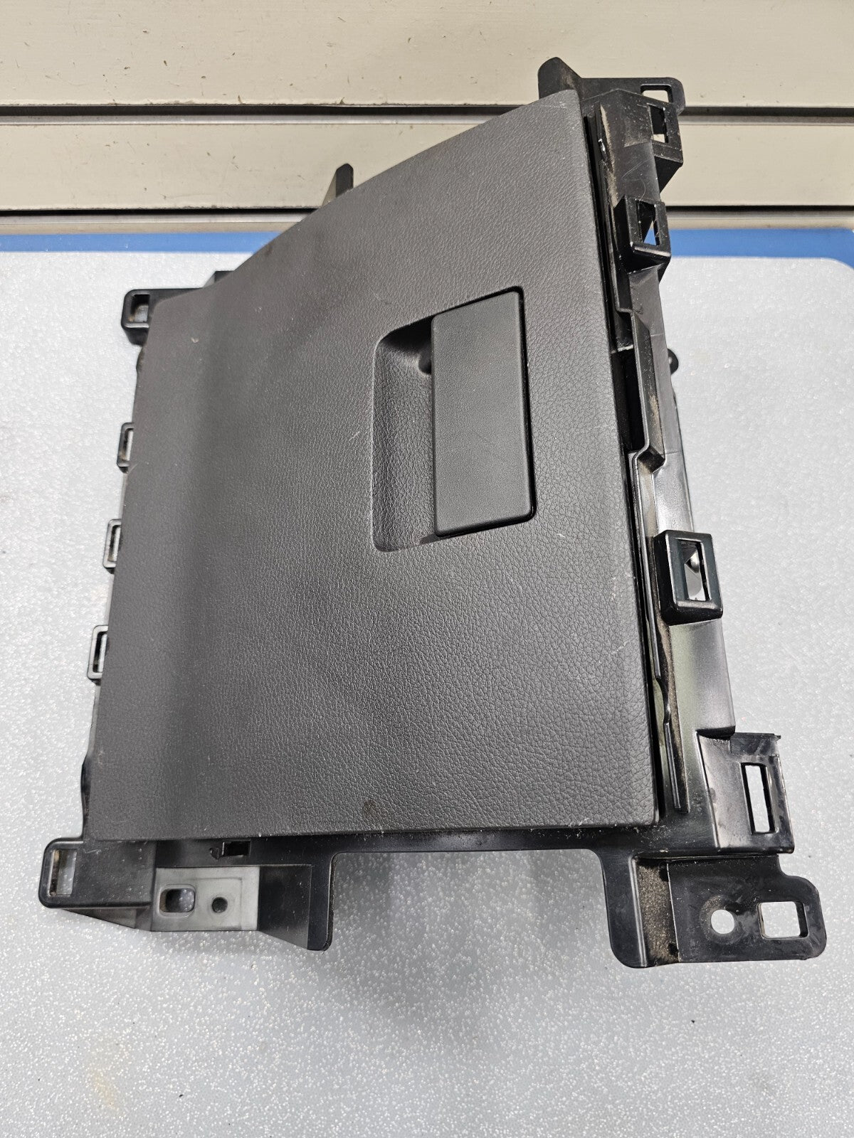 🔥09-12 Dodge Ram Center Console Dash Folding Cup Drink Holder Assembly DK Slate
