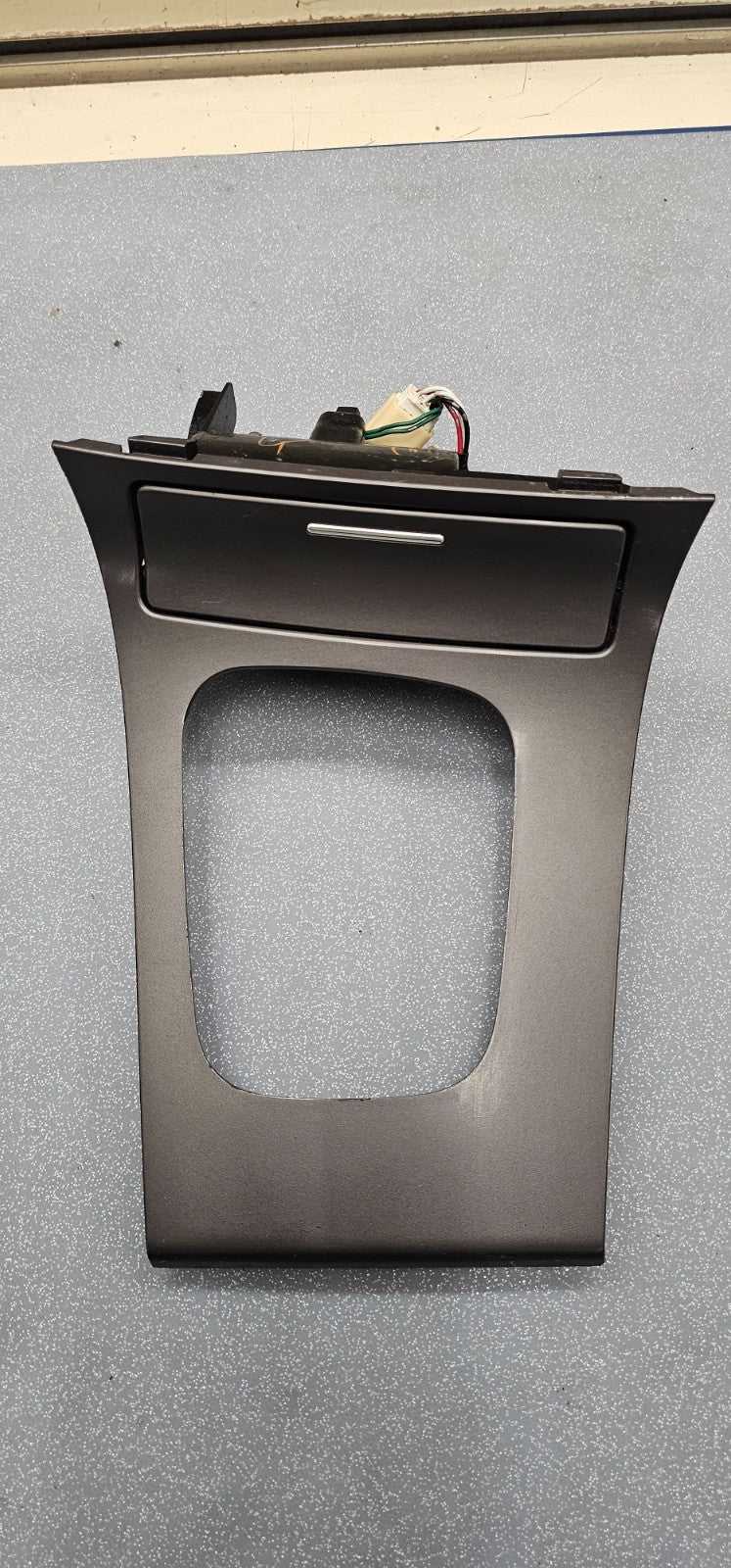 🔥05-09 Legacy Outback Dash Shifter Trim Bezel Console Ash Tray Assembly Gray