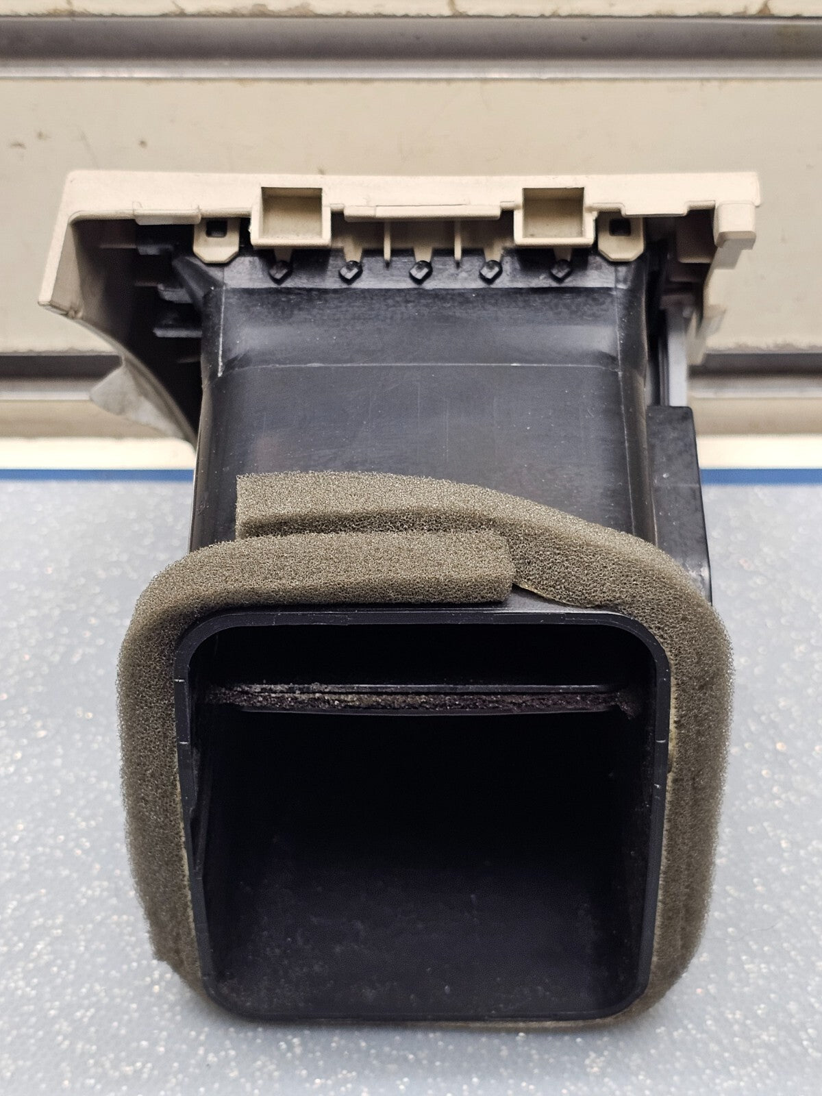 🔥05-08 Avalon Right Passenger Dash AC Heater Air Vent Filter Conditioner Tan