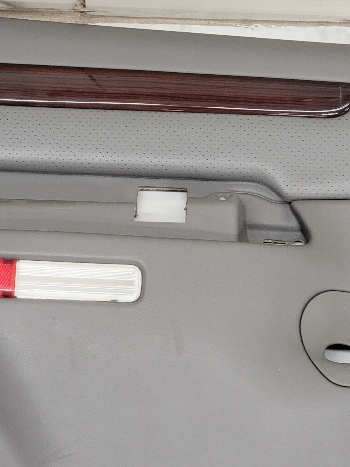 🔥99-06 Silverado SIERRA Door Panel Rear LEFT /No Arm LIGHT GRAY G-H2 D7