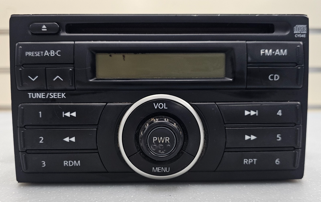 🔥07-09 Nissan Versa Dash Radio Receiver AM FM CD Player Disc OEM