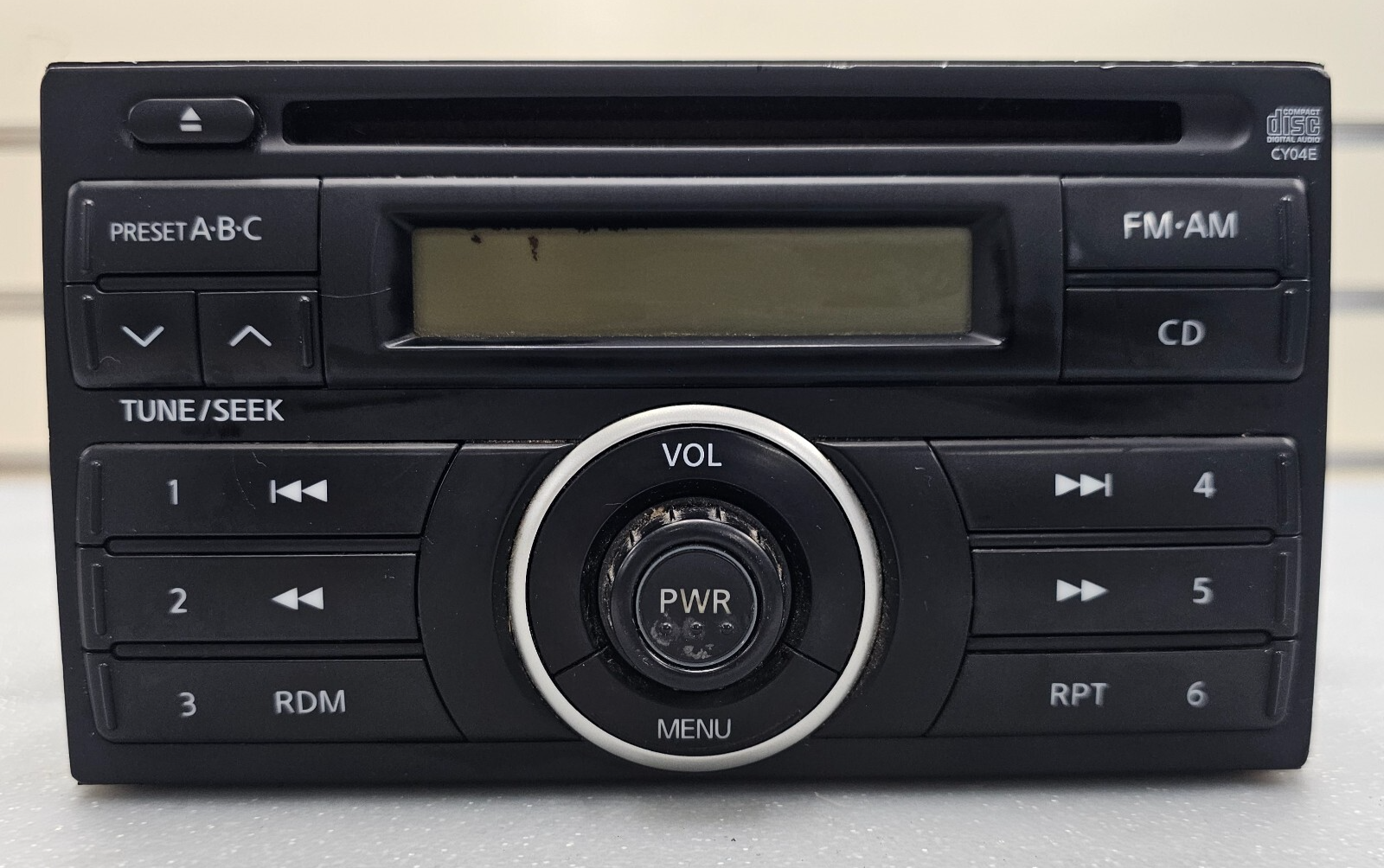🔥07-09 Nissan Versa Dash Radio Receiver AM FM CD Player Disc OEM