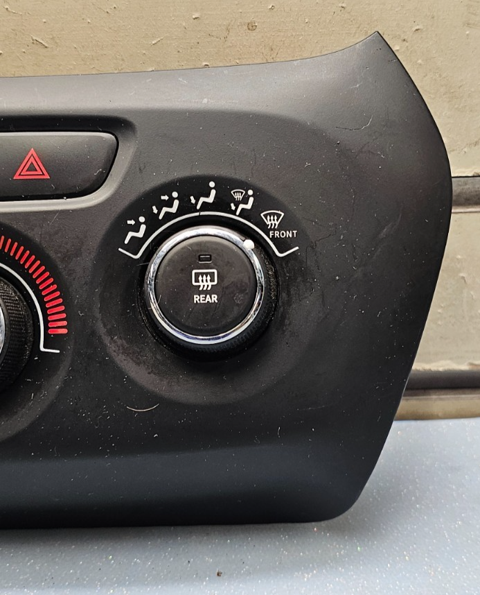 🔥15-18 Jeep Cherokee Dash AC HVAC A/C Heater Climate Temperature Control Black