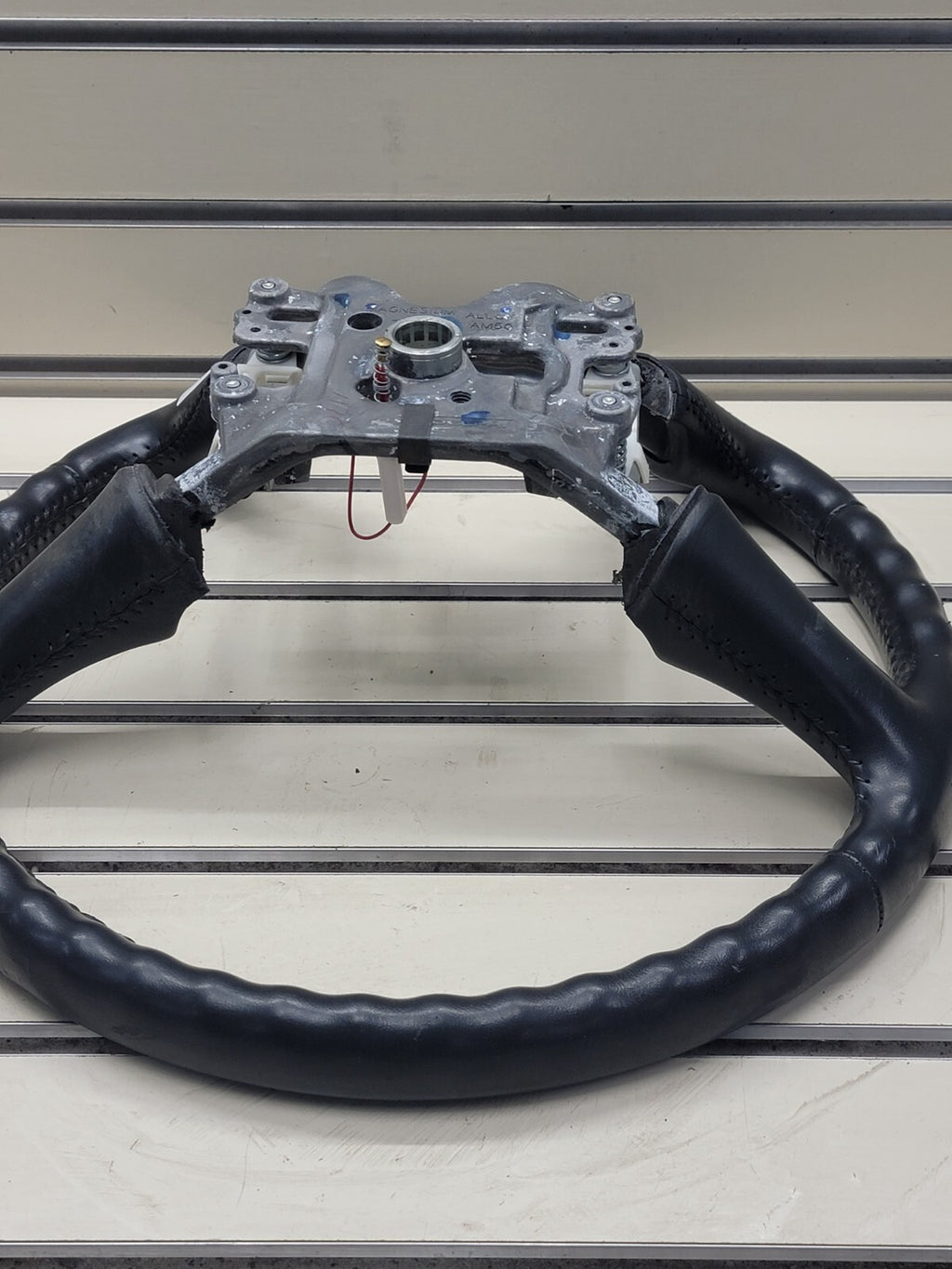 99-02 Chevy Silverado Tahoe Suburban Sonoma Blazer Steering Wheel Leather Black