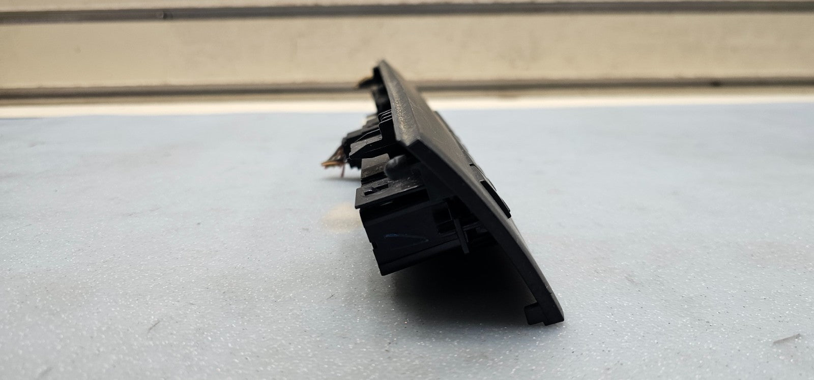 🔥06-24 EXPRESS SAVANA LACROSSE SIERRA TRIP HAZARD TCS FUEL CONTROL SWITCH BLACK
