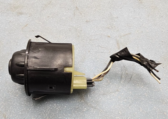 🔥02-09 Chevy Trailblazer GMC Envoy Back Rear Wiper Washer Switch Black