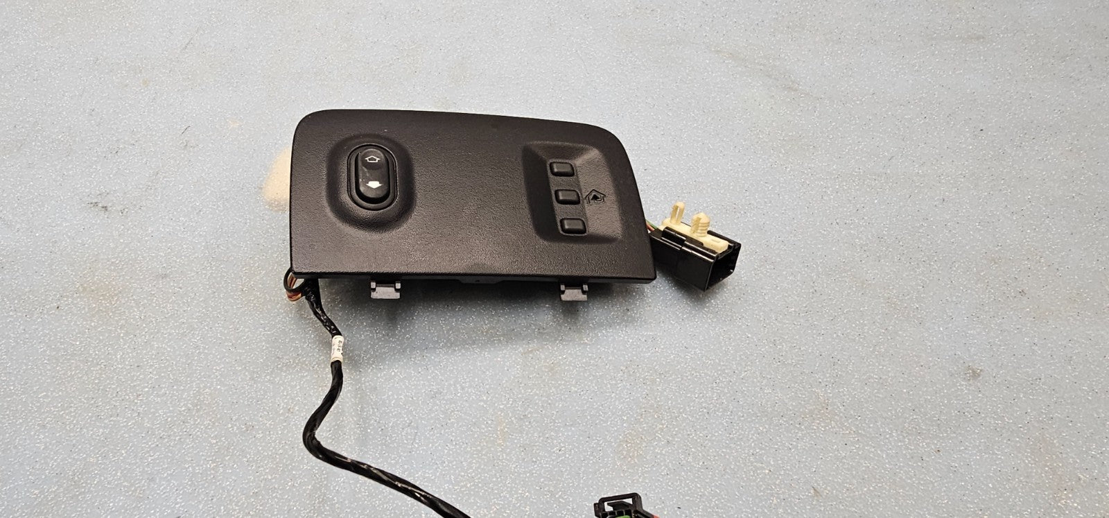 🔥02-05 EXPLORER SUN ROOF SUNROOF SWITCH BUTTON CONTROL GARAGE DOOR OPENER BLACK