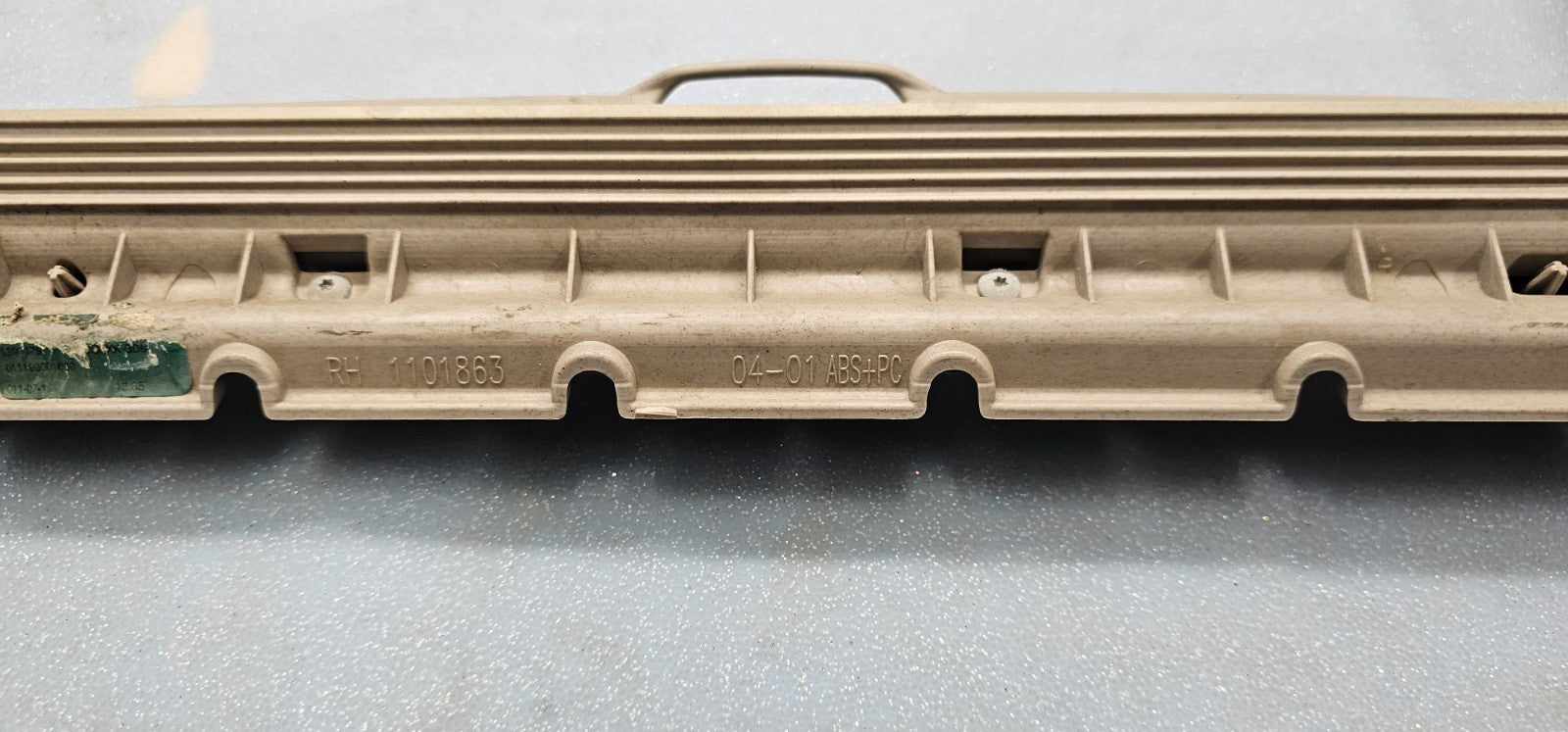 🔥06-09 Jeep Commander Right Passenger Side Rear Window Trim Molding Panel TAN 