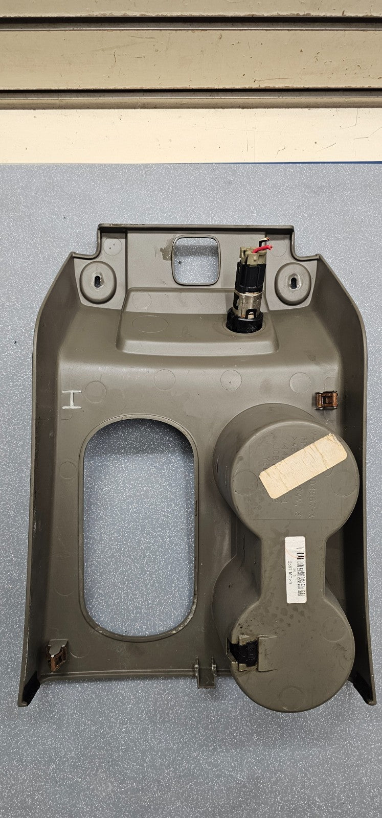 🔥06-10 FORD EXPLORER CENTER CONSOLE SHIFTER SHIFT BEZEL FLOOR CUP HOLDER GARY