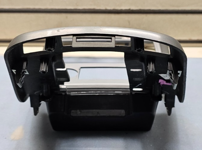 🔥07-09 Chevrolet Equinox Center Dash Radio Climate Bezel Surround Trim silver