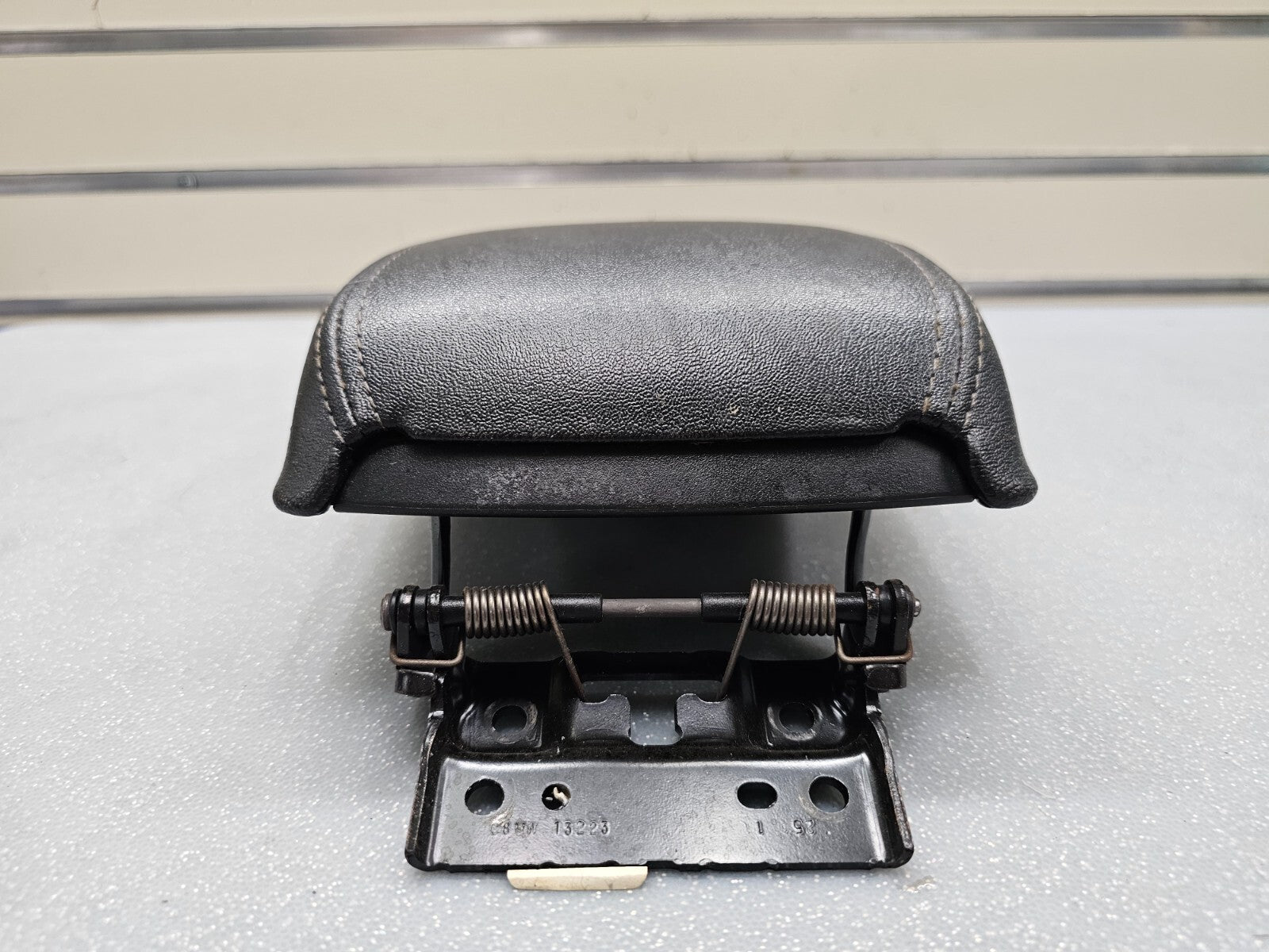 🔥09-13 Mazda 6 Center Console Leather Armrest Lid Top Pad Assembly Black OEM