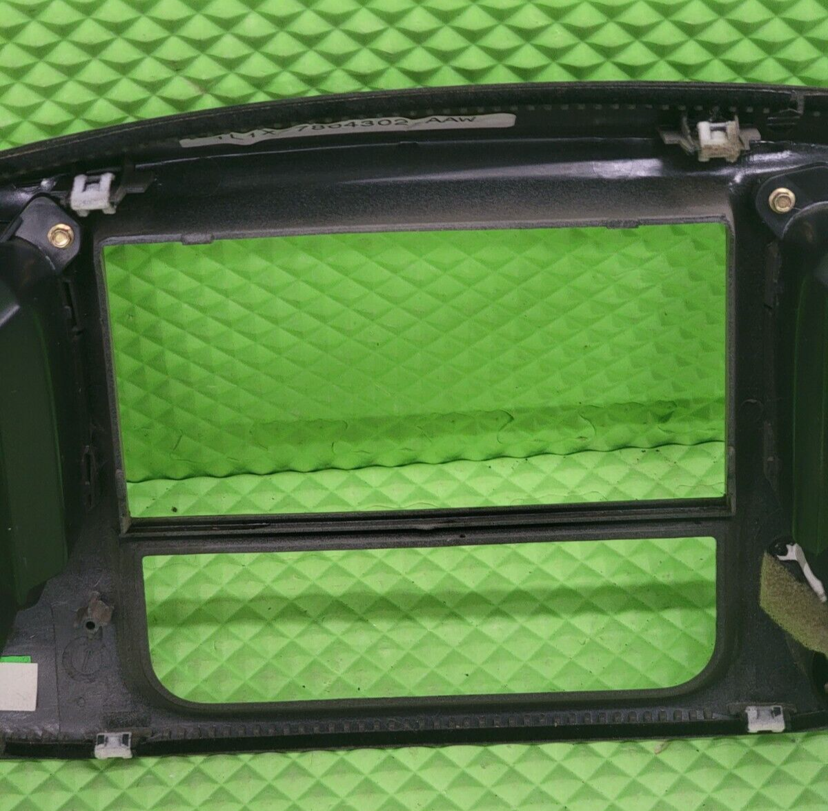 97-03 Ford F150 Center Dash Radio Climate BEZEL Panel A4WD 4H 4L Line LT Tan B1