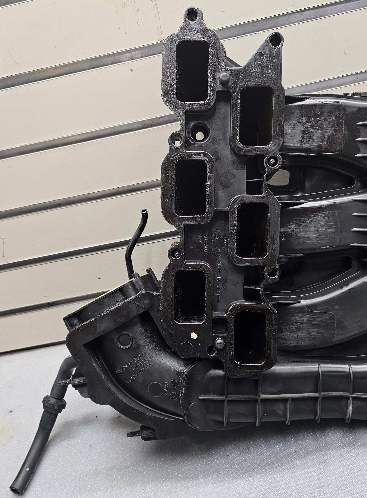 🔥11-20 Dodge AVENGER Chrysler 200 Jeep Cherokee Intake Manifold Upper 3.6L OEM