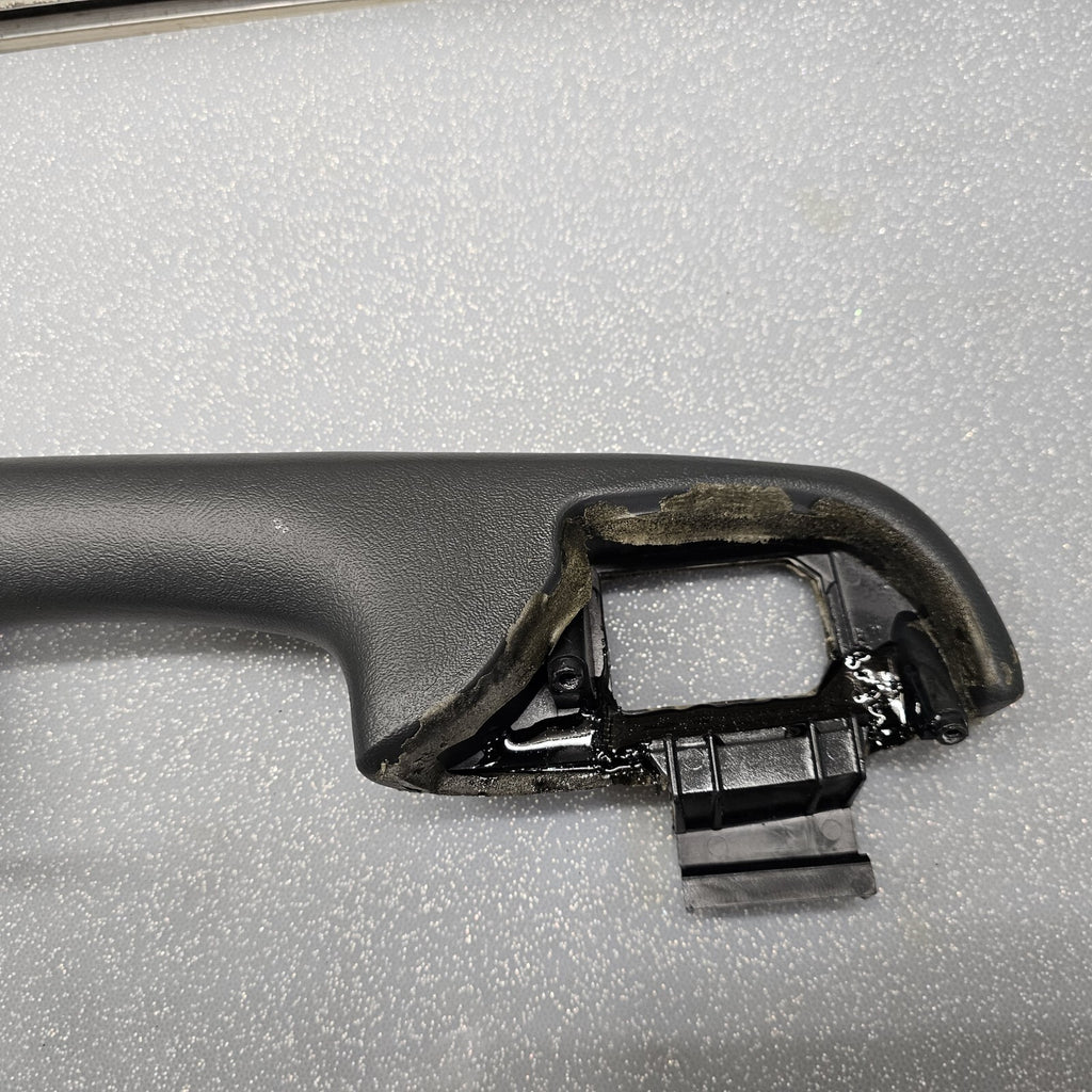 🔥99-06 Chevrolet GMC SilveradoTahoe Rear RIGHT Door Armrest Handle GRAPHITE H3