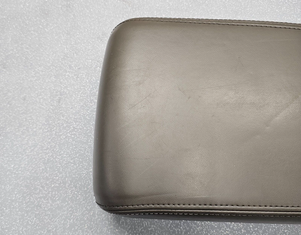 🔥08-10 Dodge Charger Center Console Arm Rest Lid Leather Assembly Cover Tan OEM