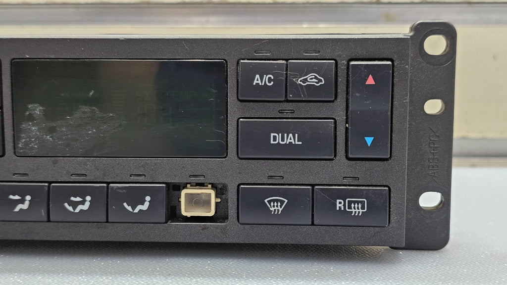 🔥03-06 TOWN CAR Dash AC Heater Climate Control Panel Temperature Conditioning
