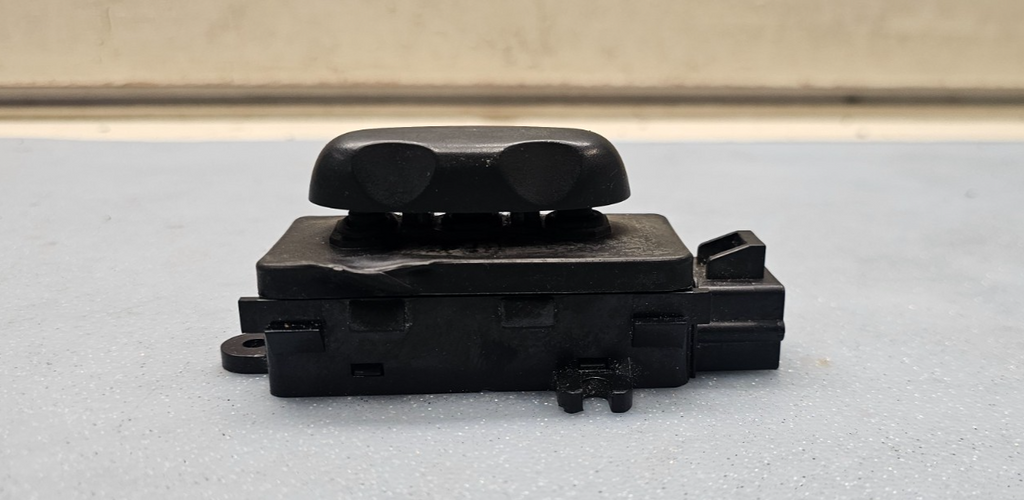 🔥00-05 Bonneville LeSabre Grand Prix 6 Way Power Seat Switch