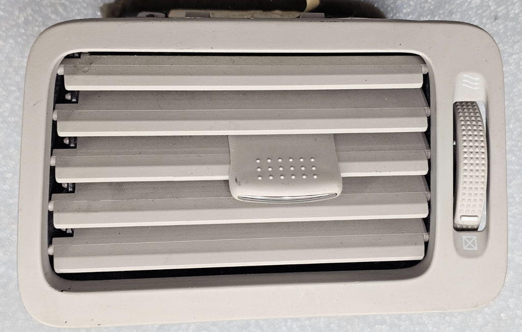 🔥06-11 Buick Lucerne Dash Right Passenger AC A/C Air Vent Heater Panel LT Tan