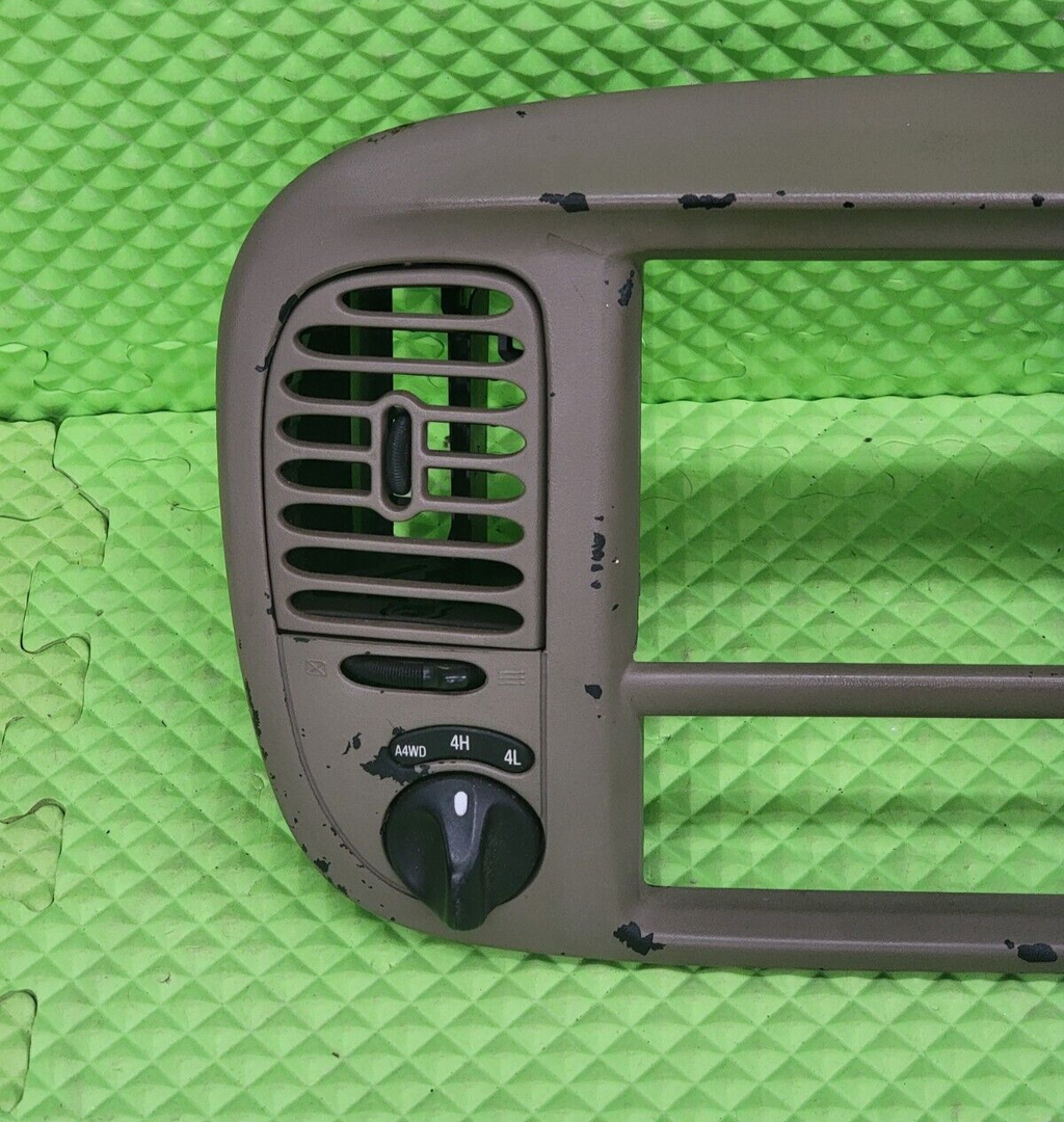 🔥97-03 Ford F150 Center Dash Radio Climate BEZEL TRIM Panel Line A4WD Lt Tan B1