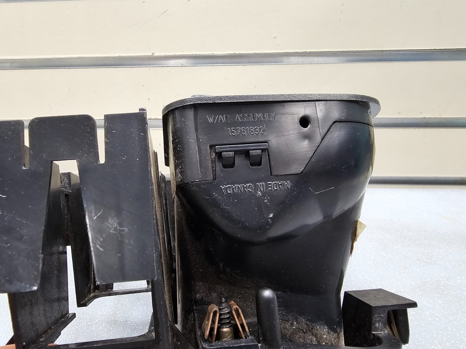 🔥99-06 Chevy Silverado Sierra Headlight Switch left Driver Air Vent black HS19