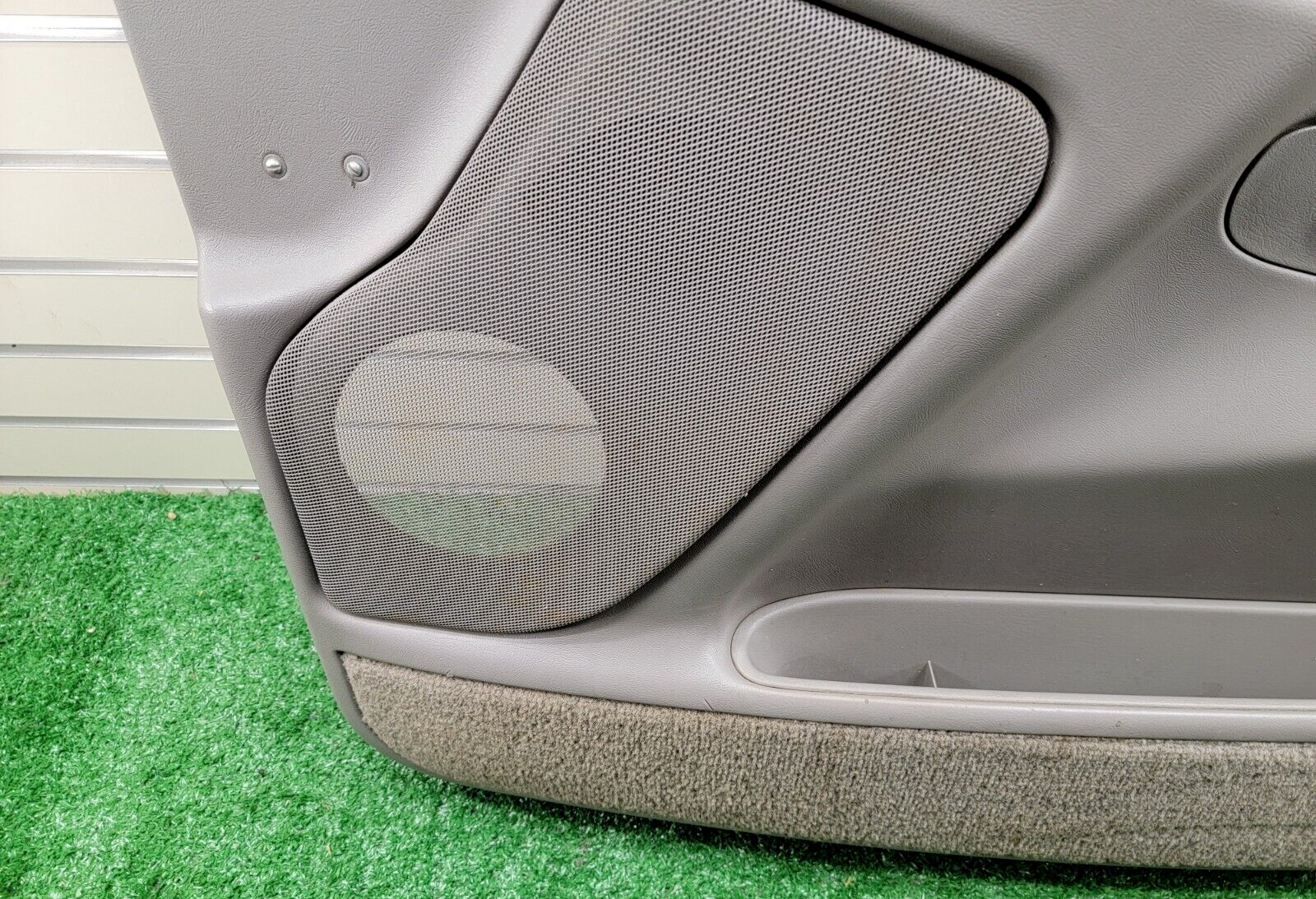 🔥99-02 Silverado SIERRA Door Panel Front Passenger /No Arm LIGHT Light GRAY D4