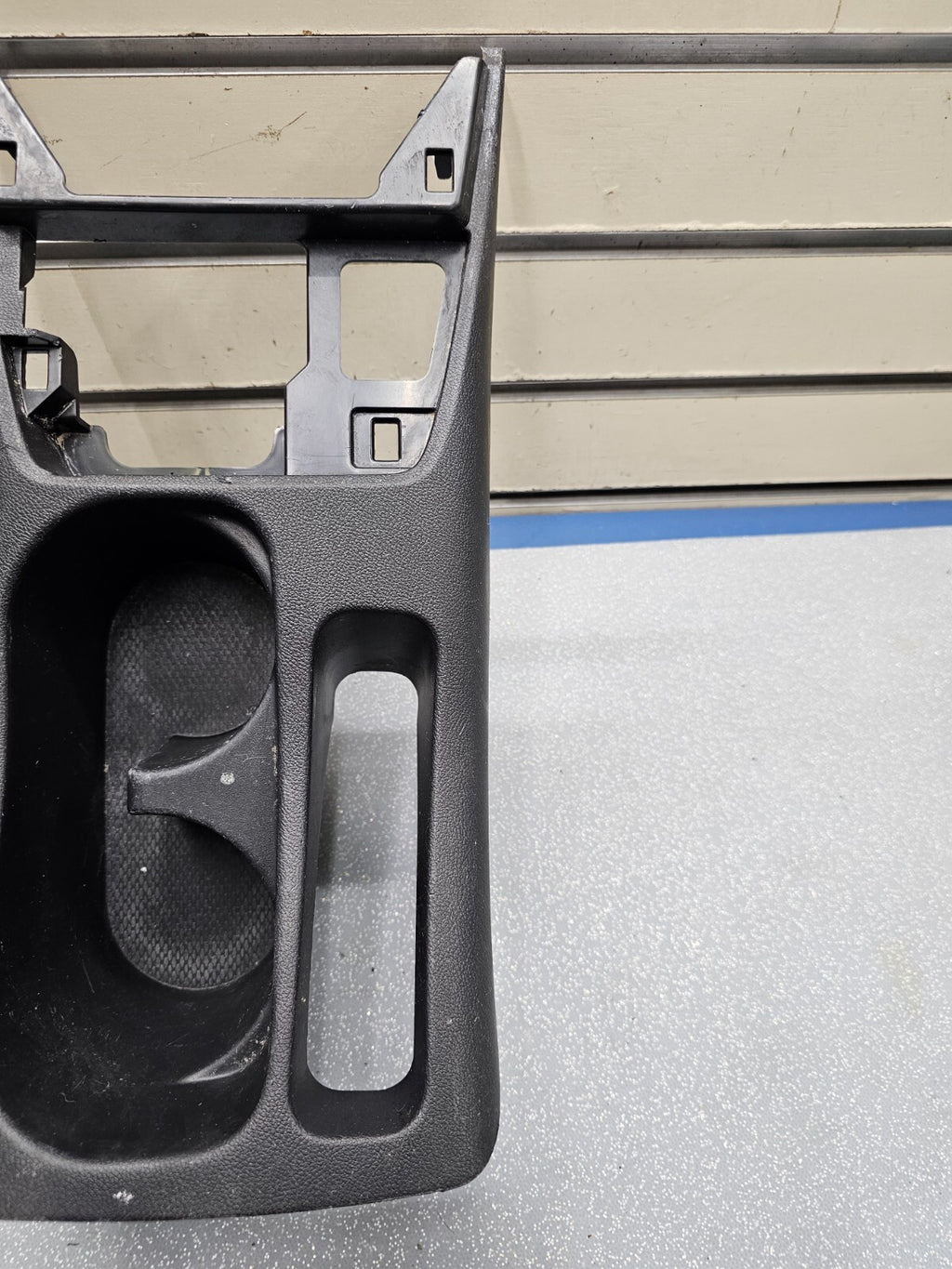🔥13-15 MITSUBISHI ASX 3 CENTRE CONSOLE CUP DRINK HOLDER GEAR LEVER TRIM PANEL