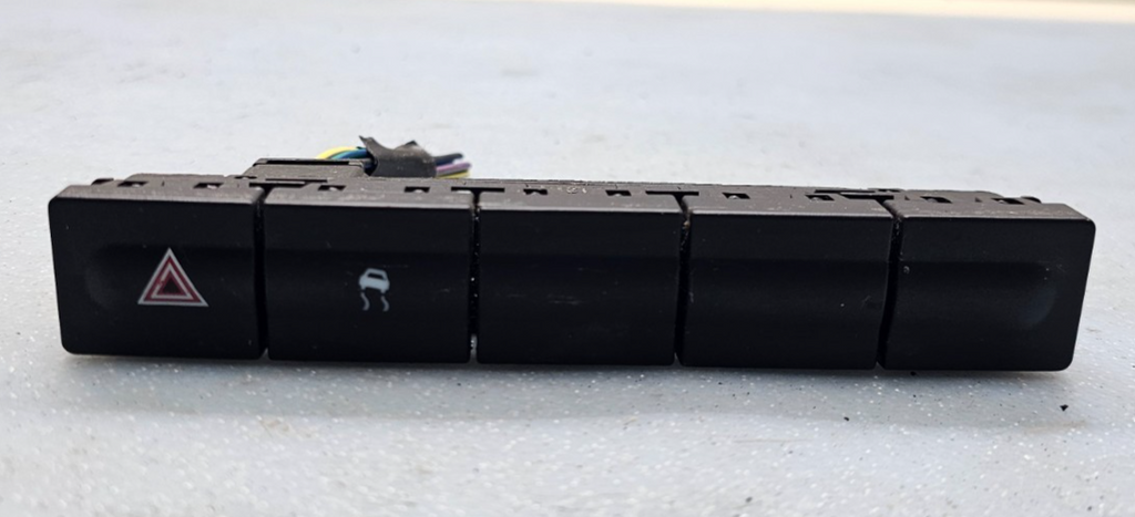 🔥08-09 Mercury Sable Ford Taurus Traction Hazard Control Switch OEM