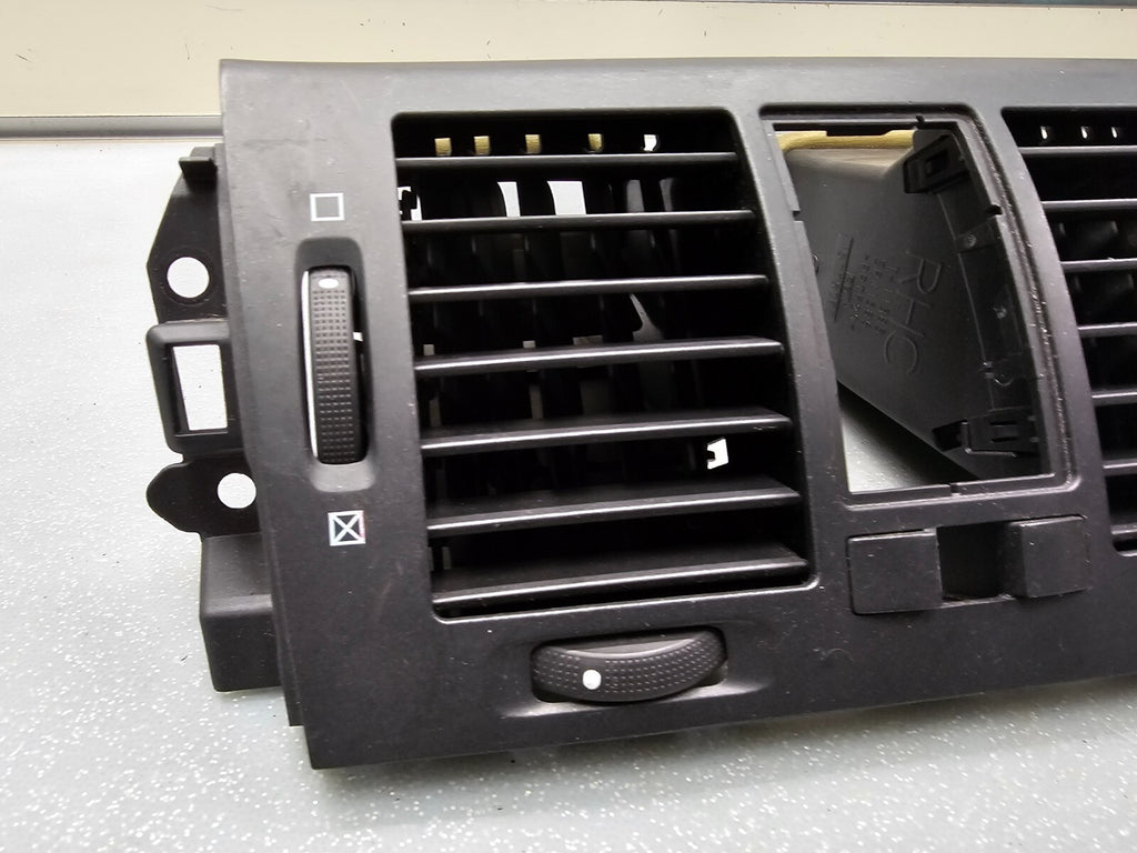 🔥06-11 Cadillac DTS Dash Center Air Vent Heater Filter Trim Bezel Conditioner