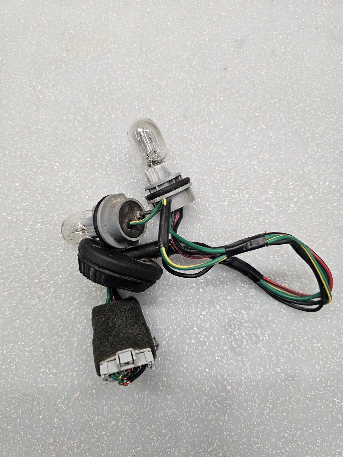 🔥1999 - 2004 Honda Odyssey Tail Light Lamp Wiring Harness Bulb Socket