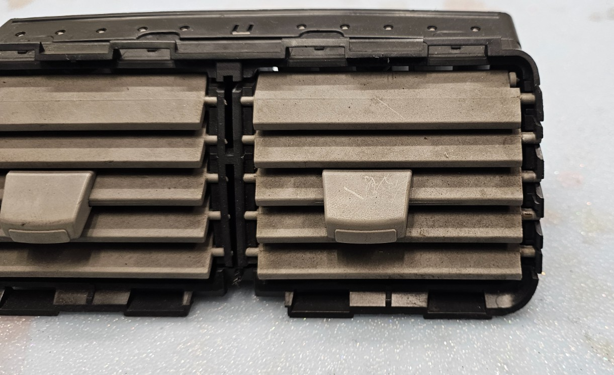 🔥02-04 NISSAN ALTIMA CENTER DASH AC A/C HVAC AIR VENT HEATER TAN OEM