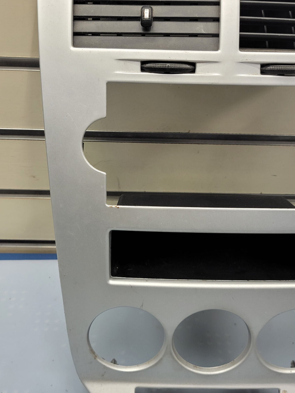 🔥07-09 Dodge CALIBER Dash Radio Center BEZEL Climate Dash Trim Vents SILVER B15