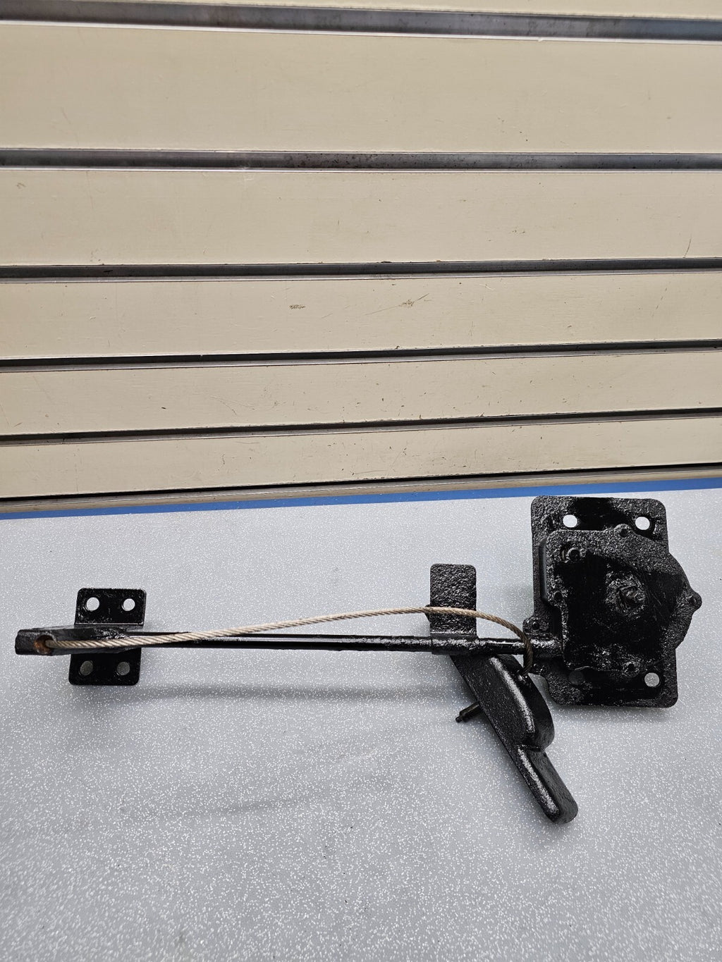 06-14 Kia Sedona LX EX 07-08 Entourage OEM Spare Tire Hoist Wheel Carrier Winch